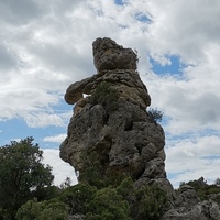 Photo de France - Le Cirque de Mourèze et le Lac du Salagou